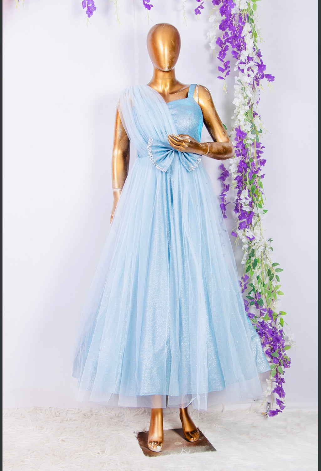 Blue royal beauty